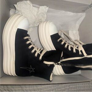 Rick Owens Black and White Drkshdw double bumper